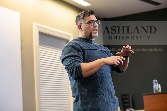 MBADigitalMarketing0324AWB_8363
