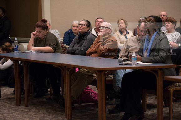 Ashland Center for Nonviolence - War in the Bible Panel Discussi