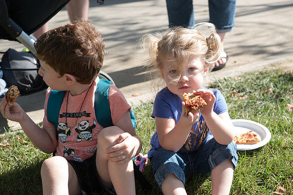 Homecoming - Pizza Pizza Pizza