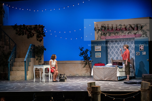 TheatreMammaMia0220ALW_1983