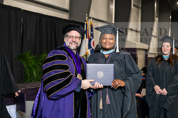 032SpGradMasterEducation0525AWB_2995