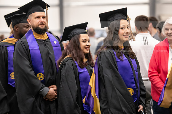 067SpGradProcessional0524AWB_8510
