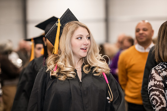 137WIGradProcessional1222ALW_0177