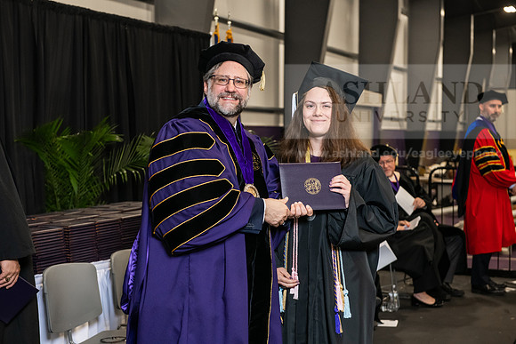 104SPGradBachelorArts0525AWB_3463