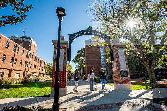 FallCampusLife1024AWB_1545
