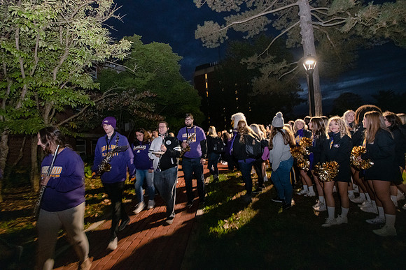 ParadeOfPurple1021ALW_6180