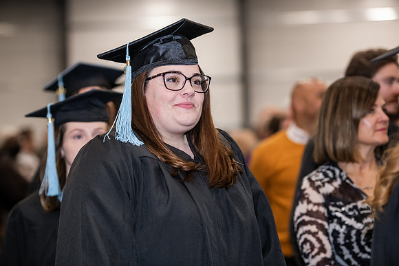 126WIGradProcessional1222ALW_0169