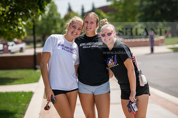 MoveInDay0824AWB_0666