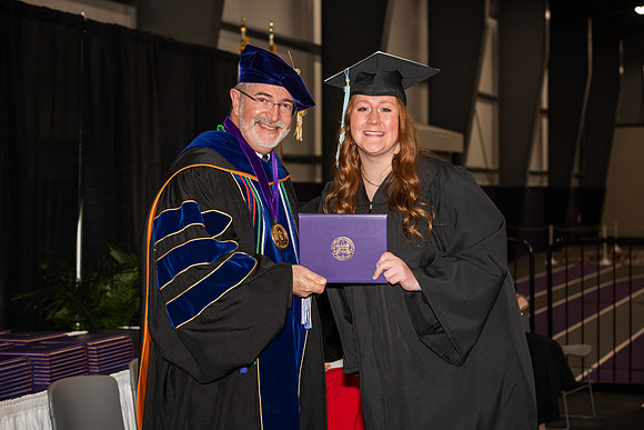 070WIGraduates1222ALW_0988