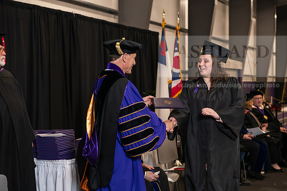008SpGradBachelorNursing0524AWB_9715