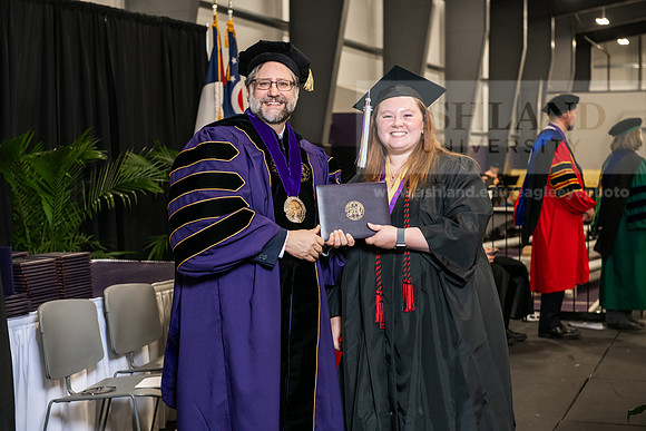 027SPGradBachelorScienceEducation0525AWB_4490