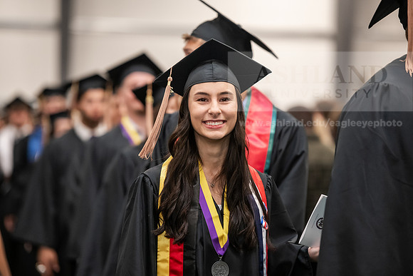 290SpGradProcessional0525AWB_2509