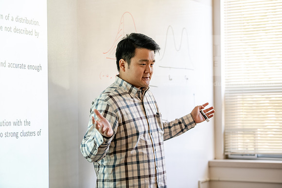 YongJuLeeMathStatistics0924AWB_5956