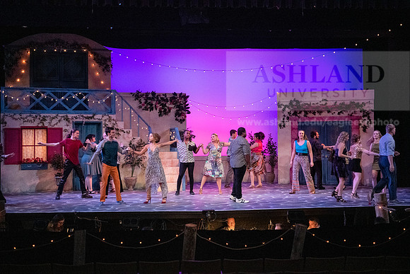TheatreMammaMia0220ALW_2418