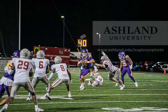 AUvIUPFootball0924AWB_4027