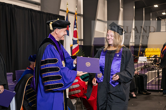 030SpGradMasterBusiness0524AWB_9227