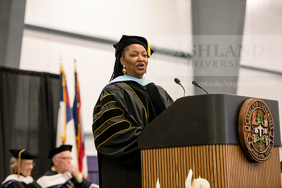 254SPGradCeremony0522ALW_2162