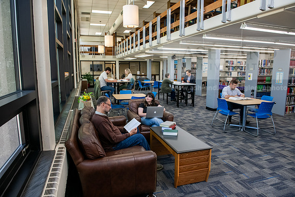 SeminaryLibrary0524AWB_0567