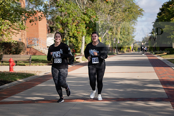 Homecoming5kFunRunWalk1019ALW_4588