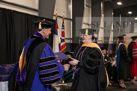 004SpGradDoctorNursing0524AWB_9051