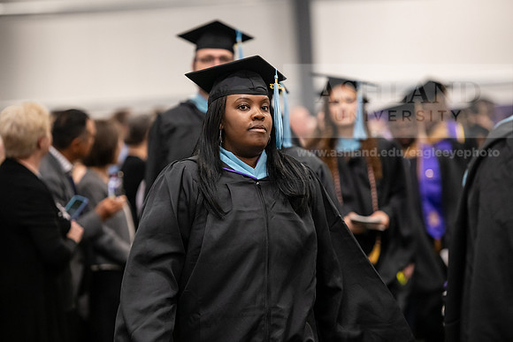 053SpGradProcessional0524AWB_8501