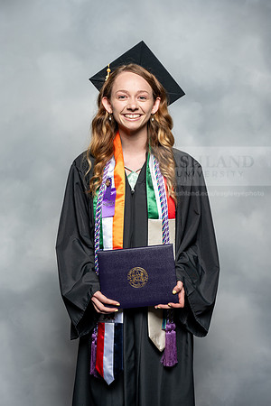 028SpGradBachelorSciNursing0525AU-Graduation-2025-Andrew-1281