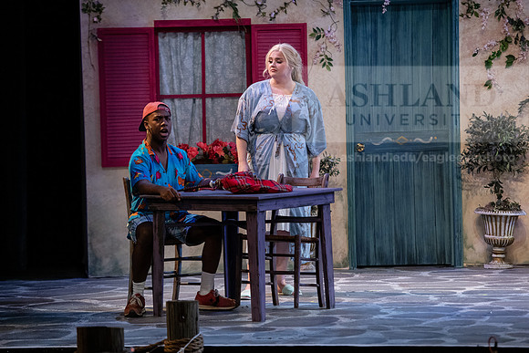TheatreMammaMia0220ALW_2545