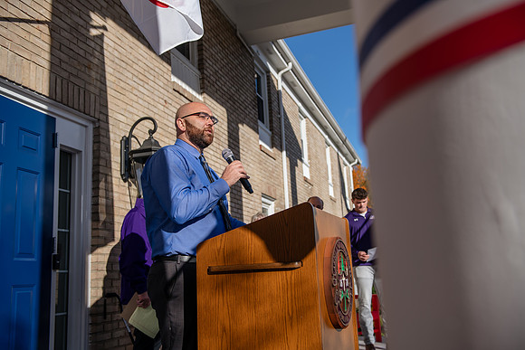 HomecomingUSAHouseRibbonCeremony1023AWB_6234