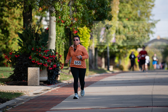 Homecoming5kFunRunWalk1019ALW_4340