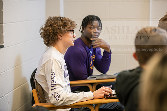 CriminalJusticeProfHoman1223AWB_2645