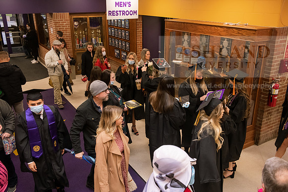 030WiGradPreCeremony1221ALW_5982