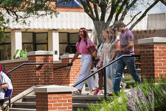 FirstDayFallClasses0825AWB_5791