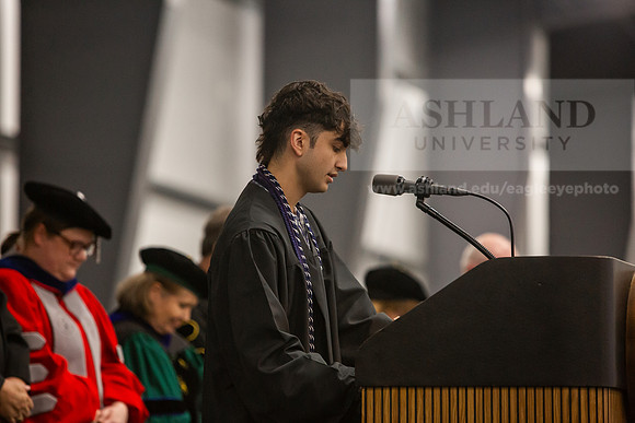 001SpGradCeremony05250525JH6Q8B8215