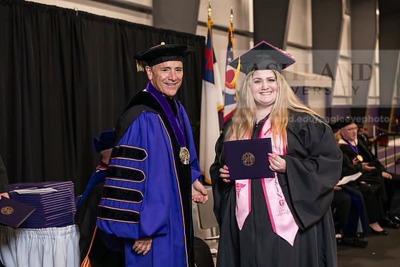 082SpGradBachelorNursing0524AWB_9762