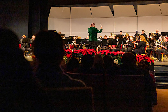 BandChristmasConcert120923MC_6446