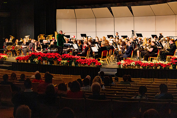 BandChristmasConcert120923MC_6598