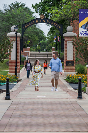 MAHGAroundCampus0725AWB_2800