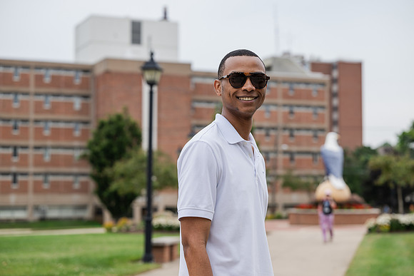 MAHGAroundCampus0725AWB_2870