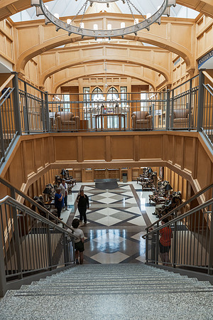 MAHGAroundCampus0725AWB_2959