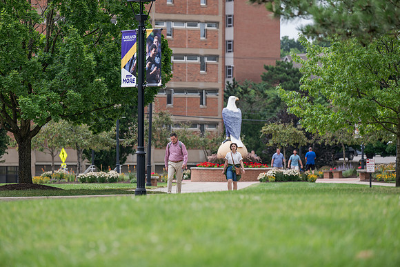 MAHGAroundCampus0725AWB_3427