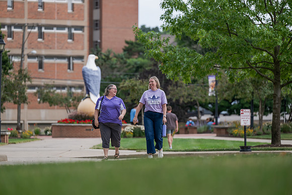 MAHGAroundCampus0725AWB_3477
