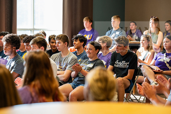 SummerOrientationNo1_0625AWB_0159