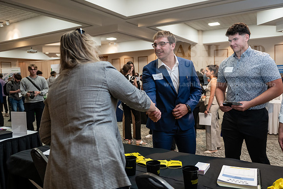 COBECareerDay0925AWB_7311