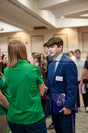 COBECareerDay0925AWB_7777