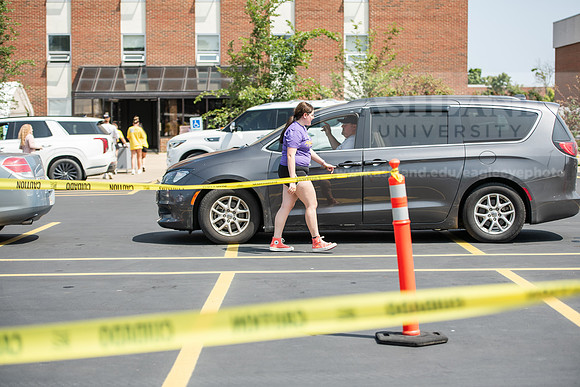 MoveInDay0824AWB_0450