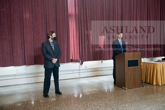 HonorsCordingCeremony0521ALW_1259