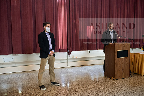 HonorsCordingCeremony0521ALW_1292