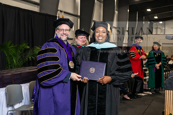 035SPGradDoctorEducation0525AWB_2949
