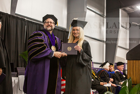 093SpGradBachelorSciEducation0525JH6Q8B9605