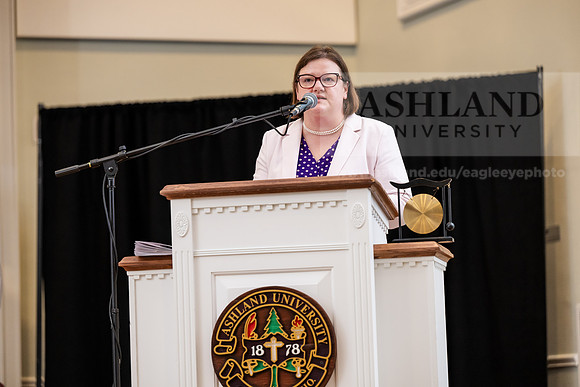 021PAWhiteCoatCeremony0825AWB_3417